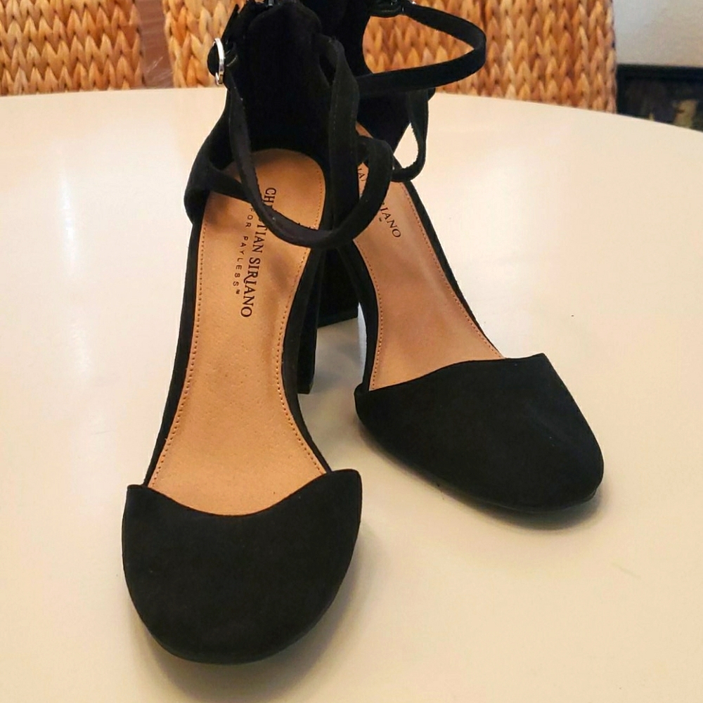 Christian Siriano for payless black pumps